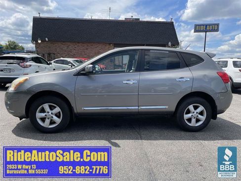 Used 2013 Nissan Rogue S w/ Special Edition Pkg AWD/4WD image 8