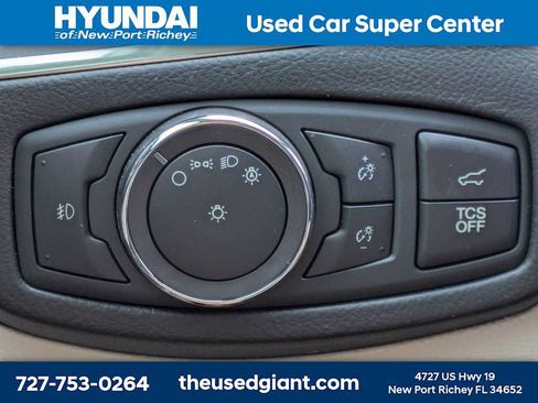 Used 2019 Ford Edge Titanium w/ Equipment Group 301A FWD image 33