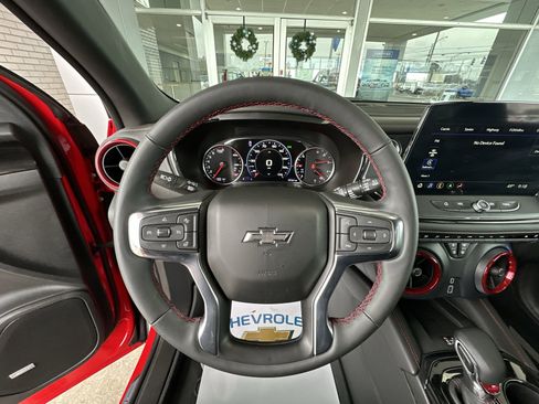Used 2023 Chevrolet Blazer RS w/ Driver Confidence II Package FWD image 12