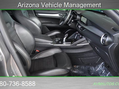 Used 2018 Alfa Romeo Stelvio Ti Sport image 22