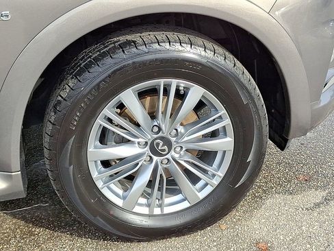 Used 2019 INFINITI QX80 Luxe image 8