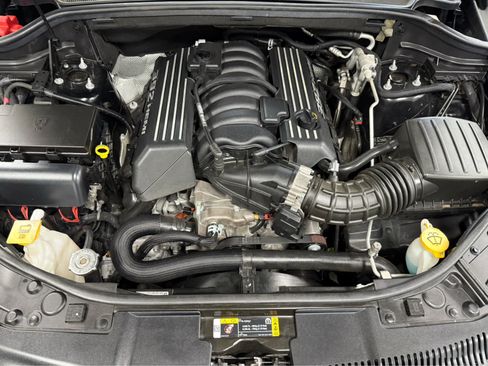 Used 2022 Dodge Durango SRT w/ Technology Group AWD/4WD image 41