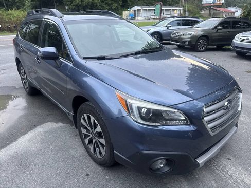 Used 2016 Subaru Outback 2.5i Limited AWD/4WD image 6