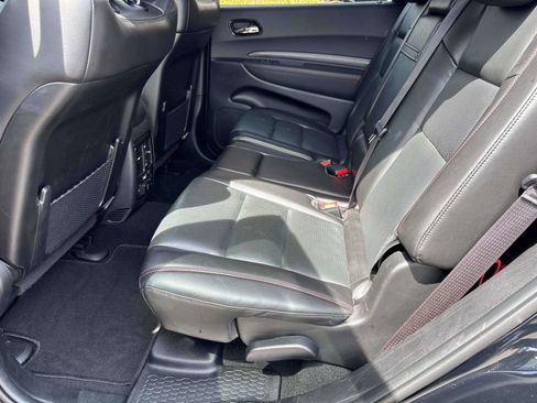 Used 2024 Dodge Durango GT image 9