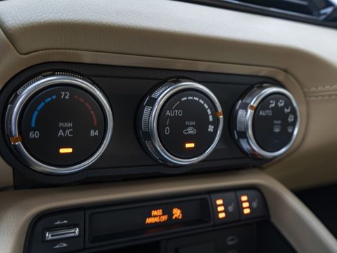 Used 2025 MAZDA MX-5 Miata RF Grand Touring image 30