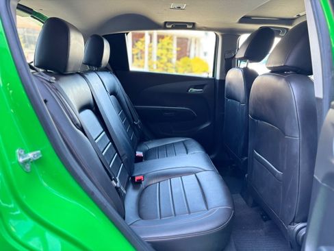 Used 2017 Chevrolet Sonic Premier w/ Driver Confidence Package FWD image 14