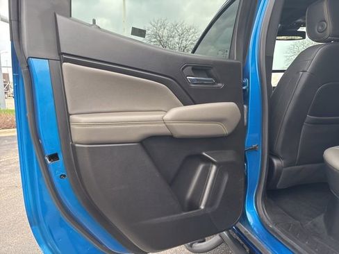 Used 2023 Chevrolet Colorado ZR2 w/ ZR2 Convenience Package III image 37