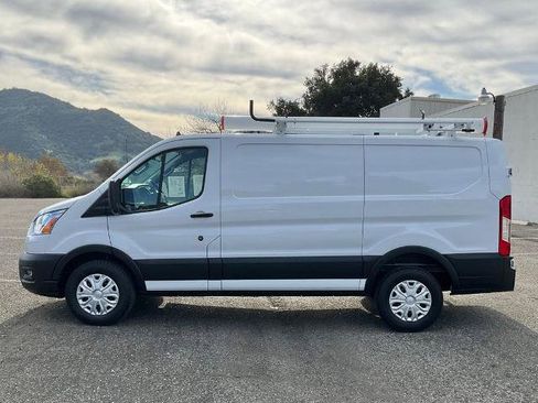Certified 2021 Ford Transit 250 Low Roof image 3