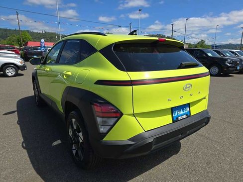 Used 2025 Hyundai Kona SEL AWD/4WD image 3