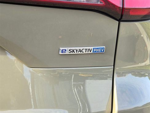 Certified 2025 MAZDA CX-70 Plug-In Hybrid w/ Premium Plus image 9