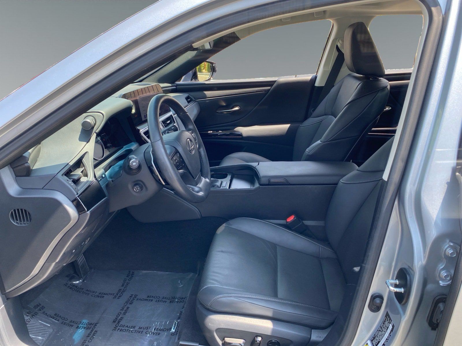 Used 2023 Lexus ES 350 w/ Premium Package FWD image 9