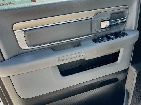 Used 2019 RAM 1500 Big Horn AWD/4WD image 17
