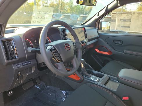 New 2026 Nissan Frontier PRO-4X w/ Tow Package AWD/4WD image 16