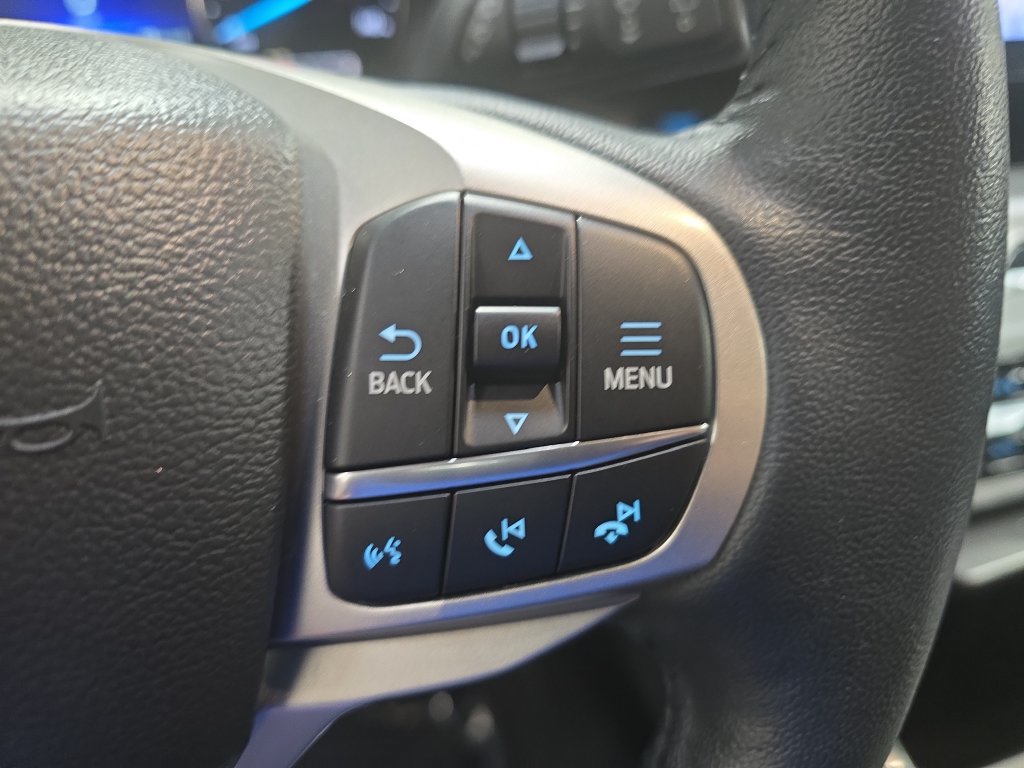 Used 2023 Ford Explorer XLT w/ Equipment Group 202A AWD/4WD image 20