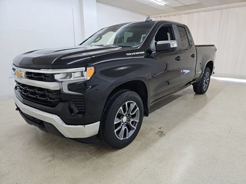 Used 2023 Chevrolet Silverado 1500 LT AWD/4WD image 27