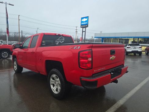 Used 2018 Chevrolet Silverado 1500 LT w/ All Star Edition image 9