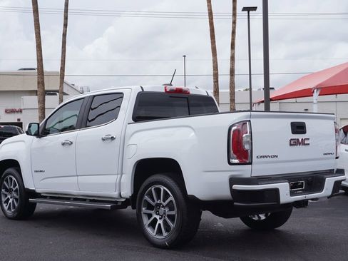 Certified 2020 GMC Canyon Denali image 3