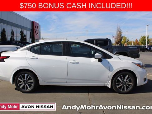 New 2025 Nissan Versa SV w/ Trunk Package image 3