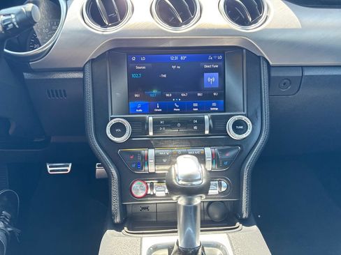 Used 2022 Ford Mustang Premium RWD image 21