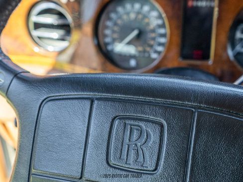 Used 1990 Rolls-Royce Silver Spur II image 37