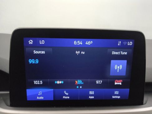 Used 2022 Ford Escape SE w/ SE Sport Appearance Package image 25