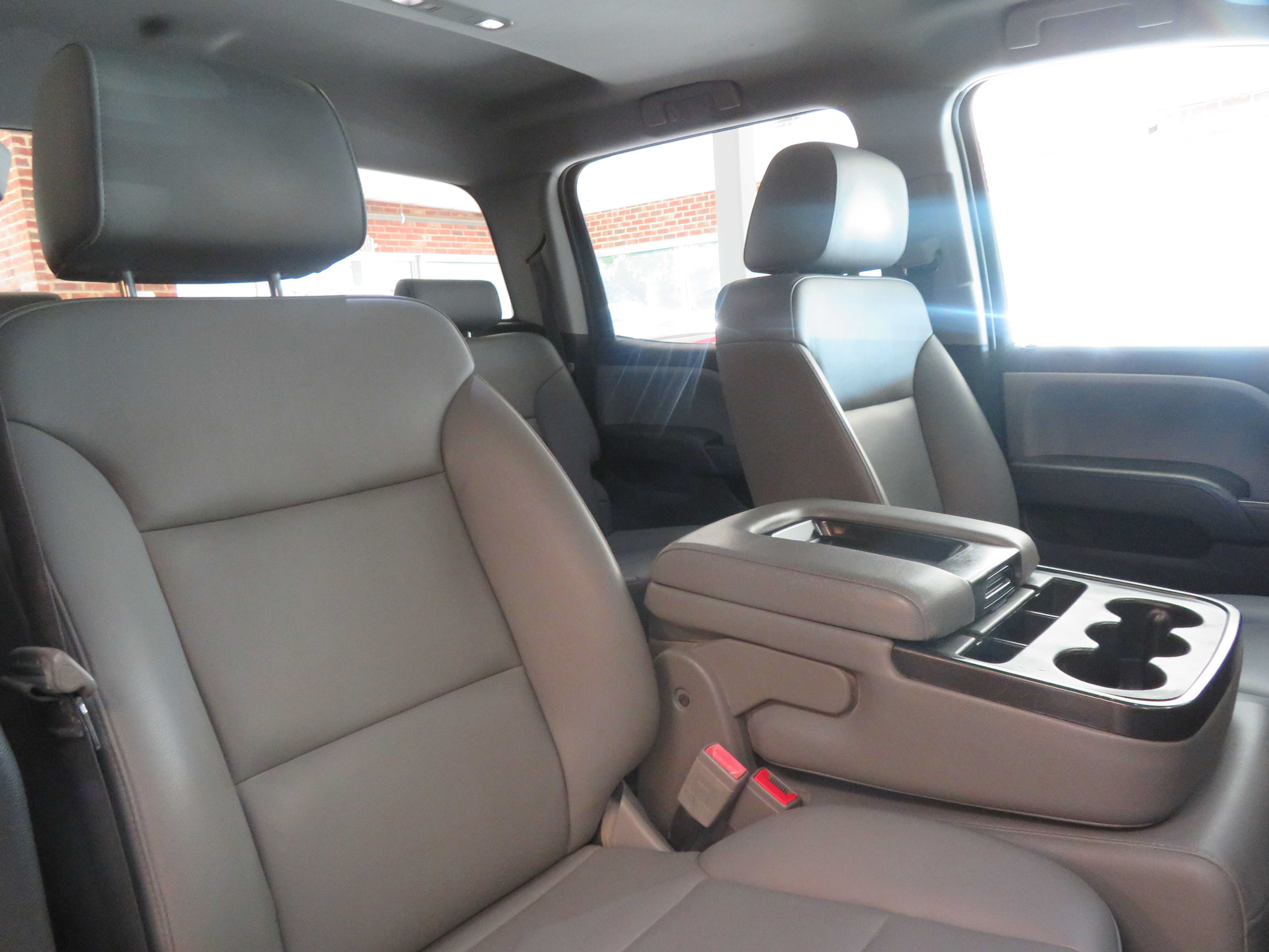 Used 2018 GMC Sierra 2500 4x4 Crew Cab image 28