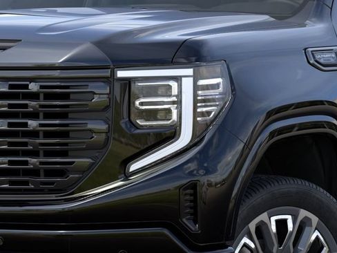 New 2026 GMC Sierra 1500 Denali Ultimate w/ LPO, Black Badging Package AWD/4WD image 10