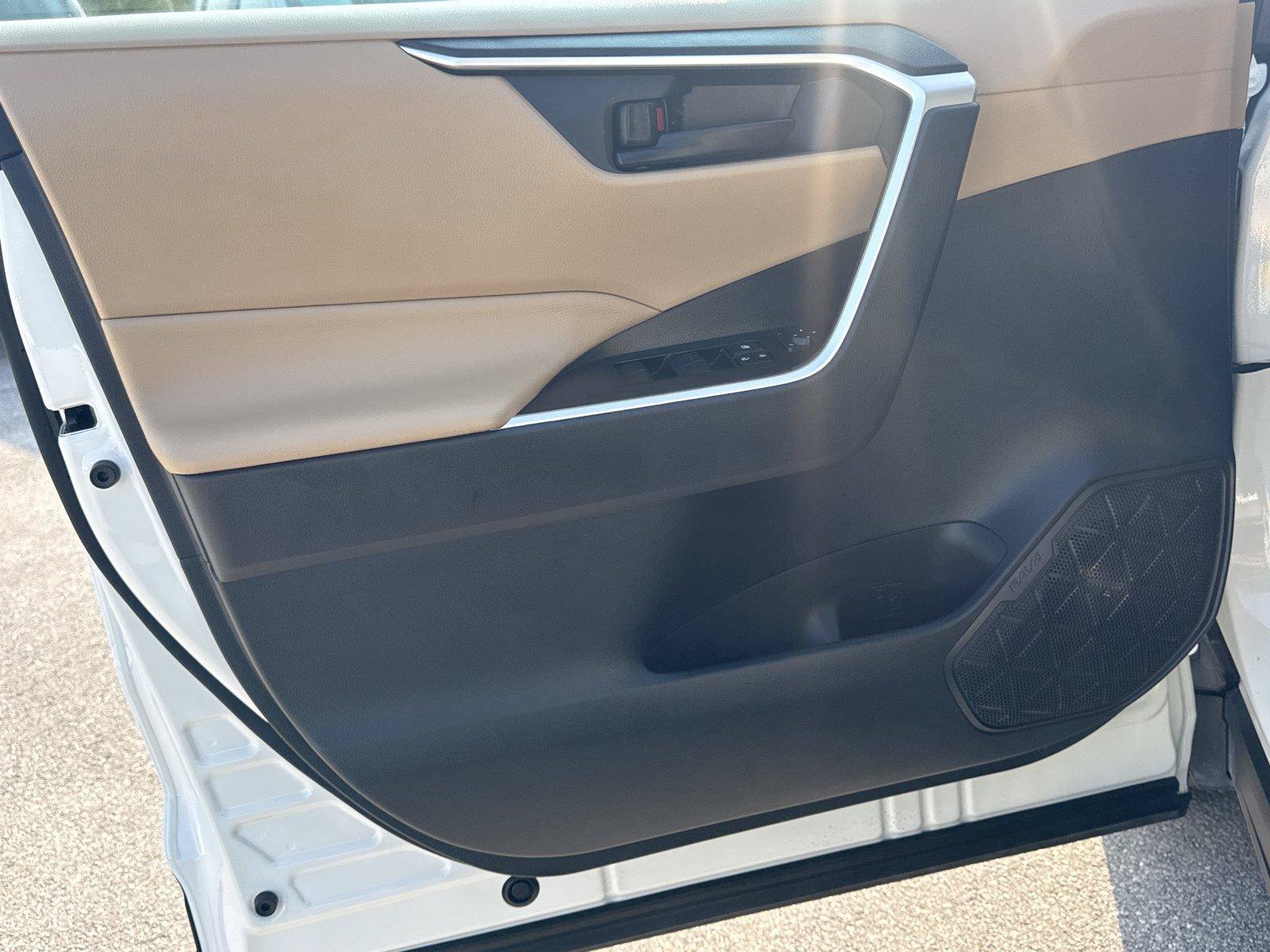 Used 2025 Toyota RAV4 LE FWD image 23