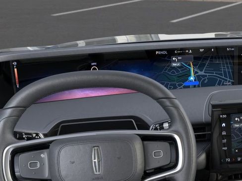 Used 2025 Lincoln Nautilus Reserve w/ Jet Appearance Package image 13