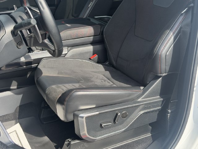 Used 2025 Ford F150 Raptor w/ Equipment Group 803A Raptor R AWD/4WD image 17