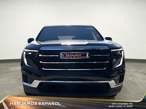 Used 2025 GMC Acadia Elevation image 6