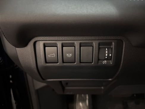 Certified 2025 Subaru Ascent Limited image 21