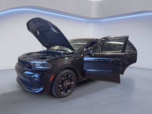 Used 2021 Dodge Durango R/T w/ Blacktop Package AWD/4WD image 11