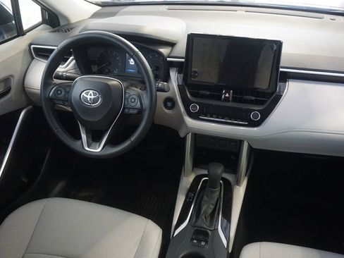 Certified 2025 Toyota Corolla Cross LE AWD/4WD image 23