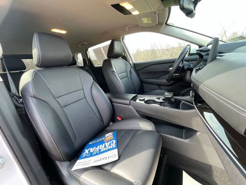 Used 2024 Nissan Rogue SL image 12