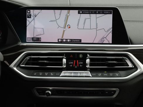 Used 2019 BMW X7 xDrive40i w/ Premium Package AWD/4WD image 10