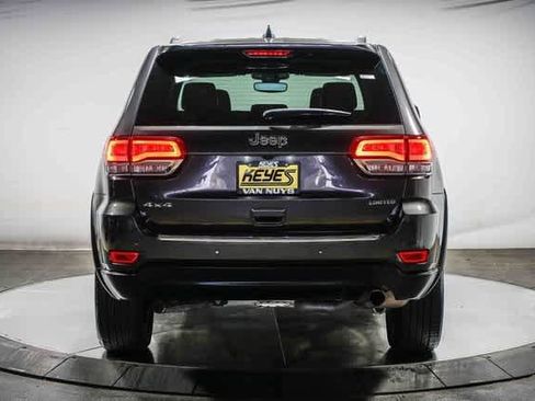 Used 2021 Jeep Grand Cherokee Limited image 3