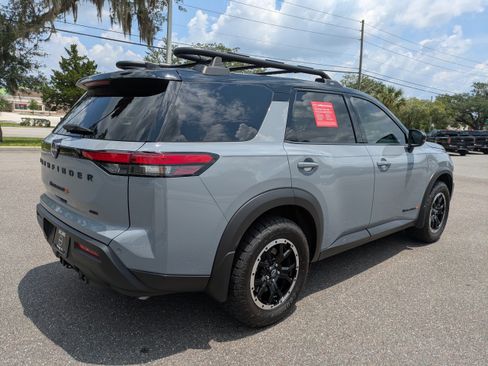 Certified 2024 Nissan Pathfinder Rock Creek AWD/4WD image 4
