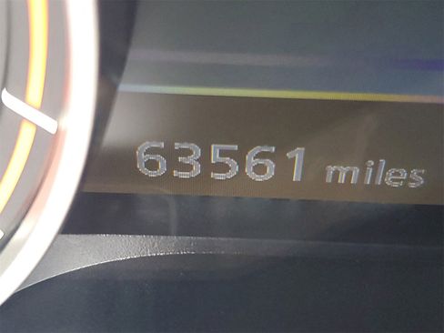 Used 2024 Nissan Altima 2.5 SV image 14