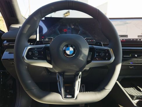 New 2026 BMW 530i w/ Executive Package image 11
