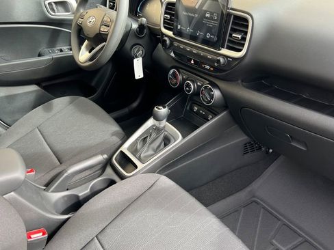 New 2026 Hyundai Venue SE image 14