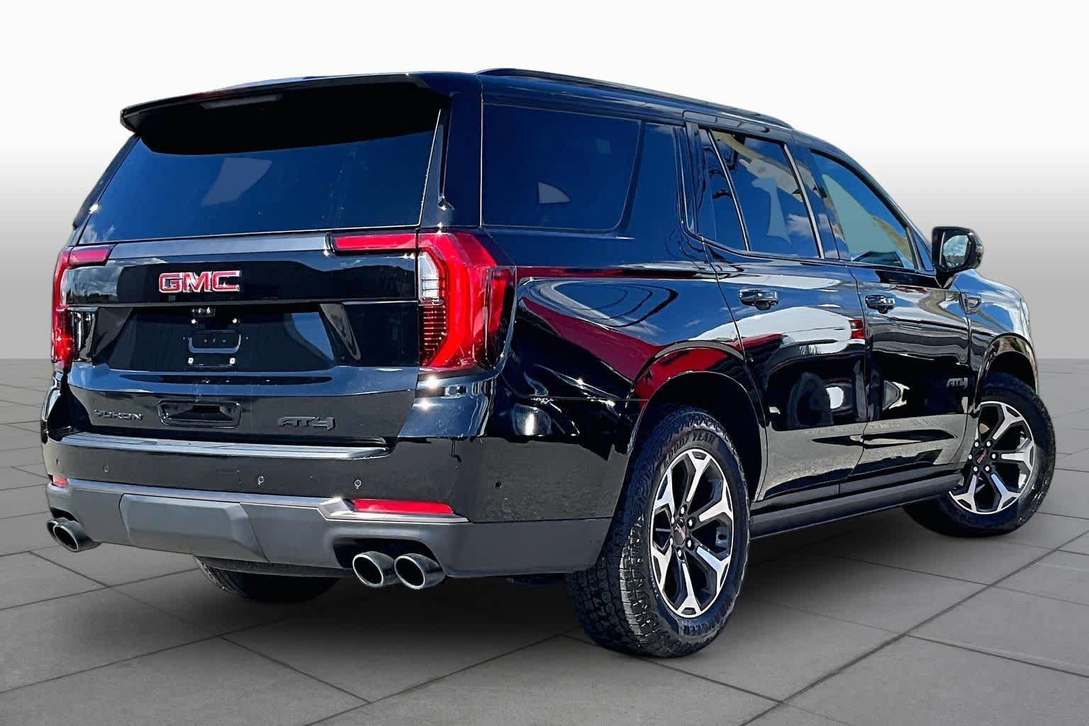Used 2025 GMC Yukon AT4 Ultimate w/ LPO, Floor Liner Package AWD/4WD image 13