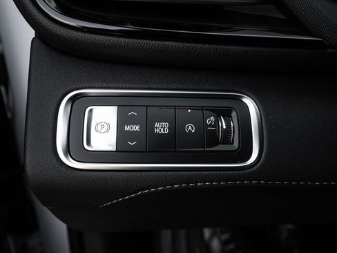 New 2025 Buick Enclave Sport Touring w/ Super Cruise Package image 31