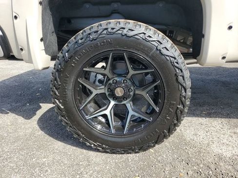 New 2026 GMC Sierra 1500 AT4 w/ Technology Package AWD/4WD image 6