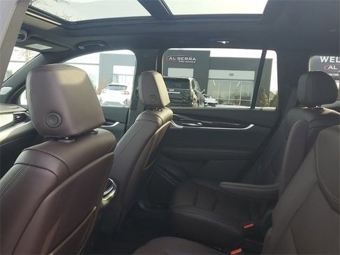 Certified 2024 Cadillac XT6 Premium Luxury w/ LPO, Floor Liner Package image 10
