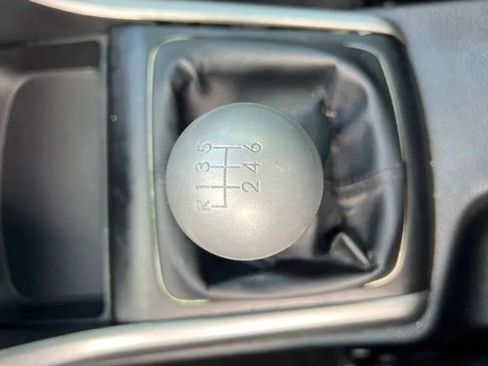 Used 2014 Hyundai Elantra GT w/ Option Group 03 FWD image 18