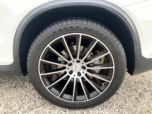 Used 2019 Mercedes-Benz GLC 43 AMG 4MATIC image 22