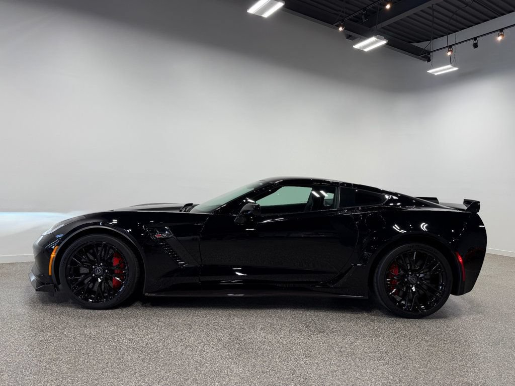 Used 2019 Chevrolet Corvette Z06 RWD image 24
