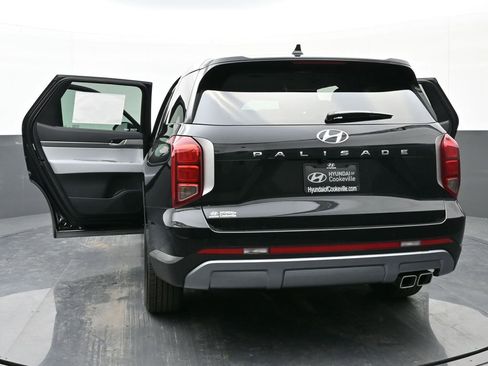 Used 2025 Hyundai Palisade SE image 34