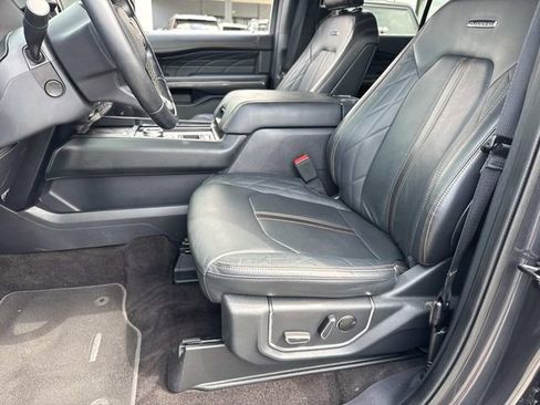Used 2023 Ford Expedition Max Platinum RWD image 20